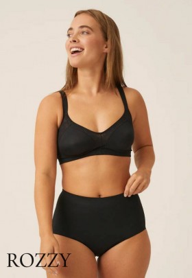 Бюстгальтер минимайзер без косточек Naturana 5390 черный К